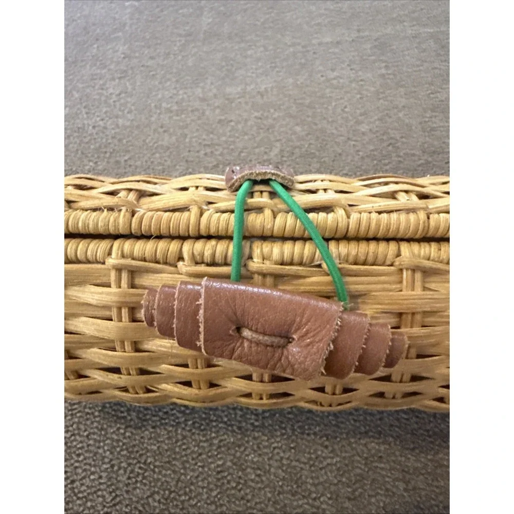 Lucky Penny Anthropology Wicker Straw Eyeglass Case (TD)